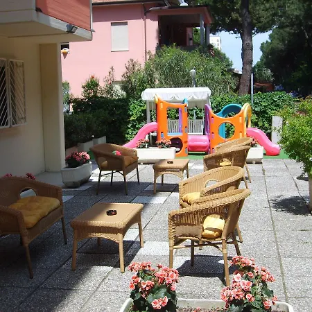 Valentino Hotell Pinarella