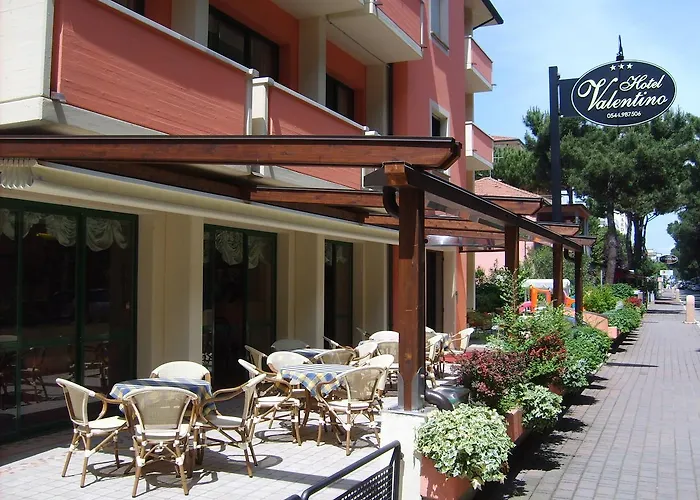 Valentino 3* بيناريلا